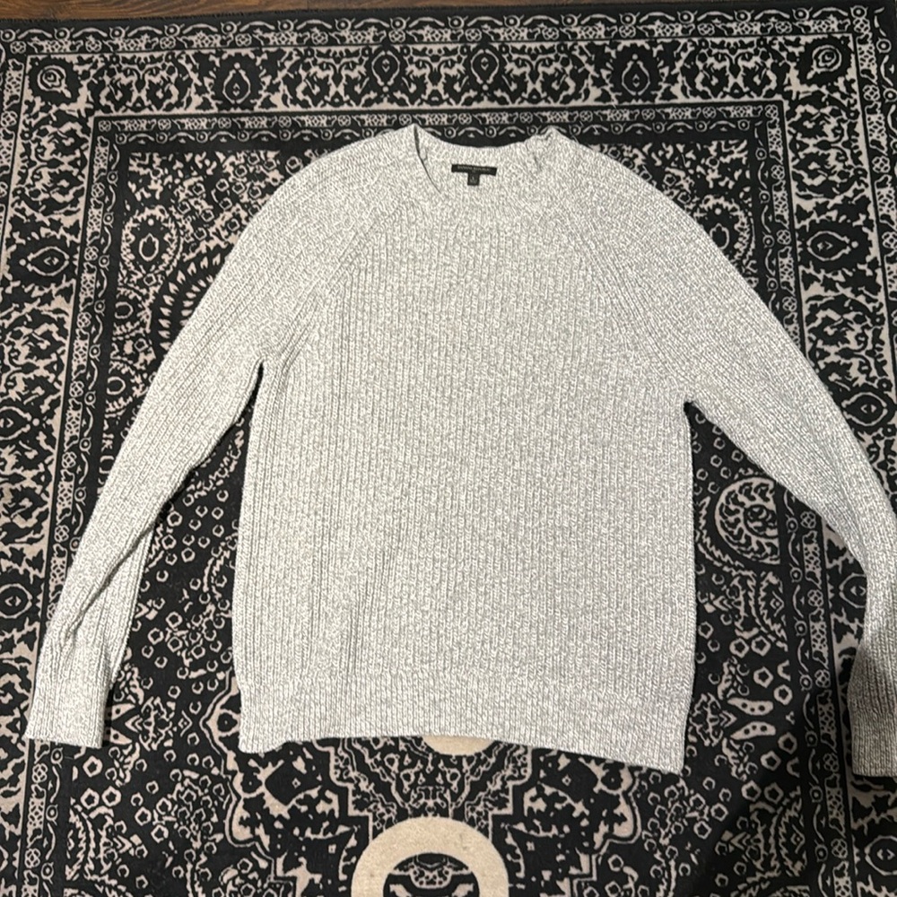 Banana republic size L grey sweater